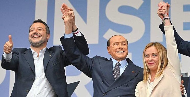 Les 3 leaders de la coalition de droite lors du meeting commun, le 22 septembre